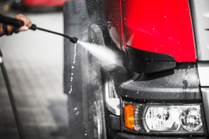 Nettoyage de camion